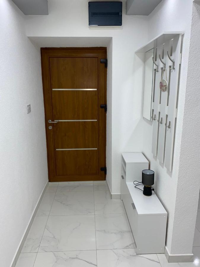 Apartman Jovana Bileca Bagian luar foto